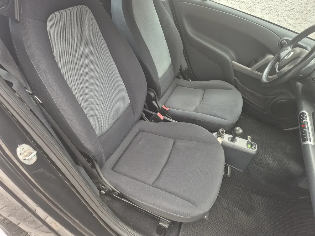 Smart ForTwo 1.0 MHD (2010) - slika 15