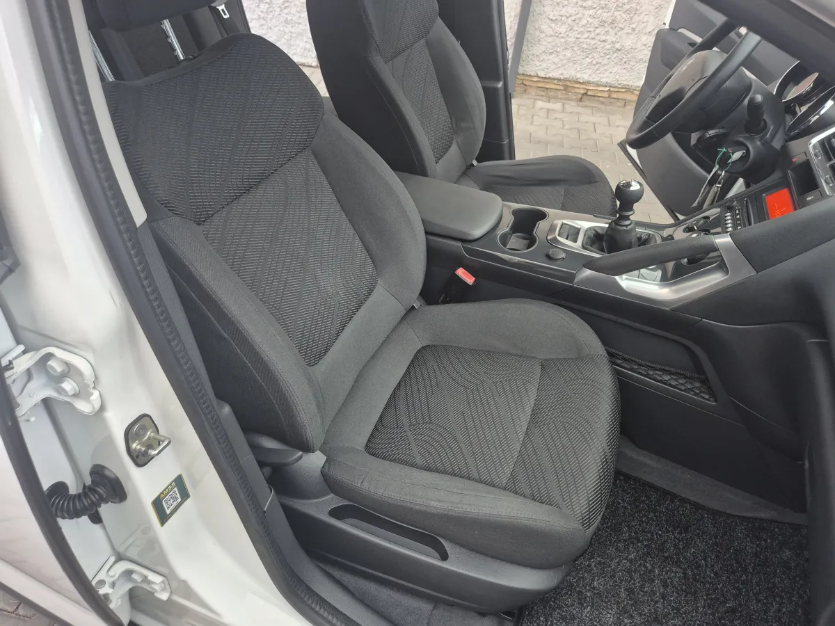 Peugeot 3008 1.6 HDI (2014) - slika 26