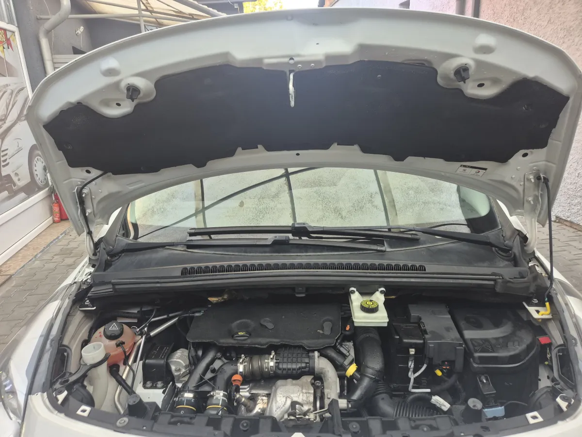 Peugeot 3008 1.6 HDI (2014) - slika 37