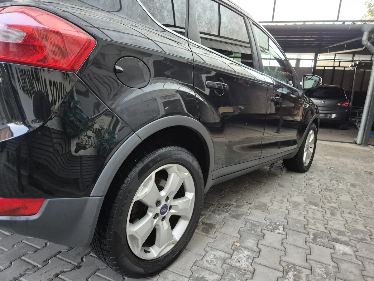 Ford Kuga 2.0 TDCI (2012) - slika 10