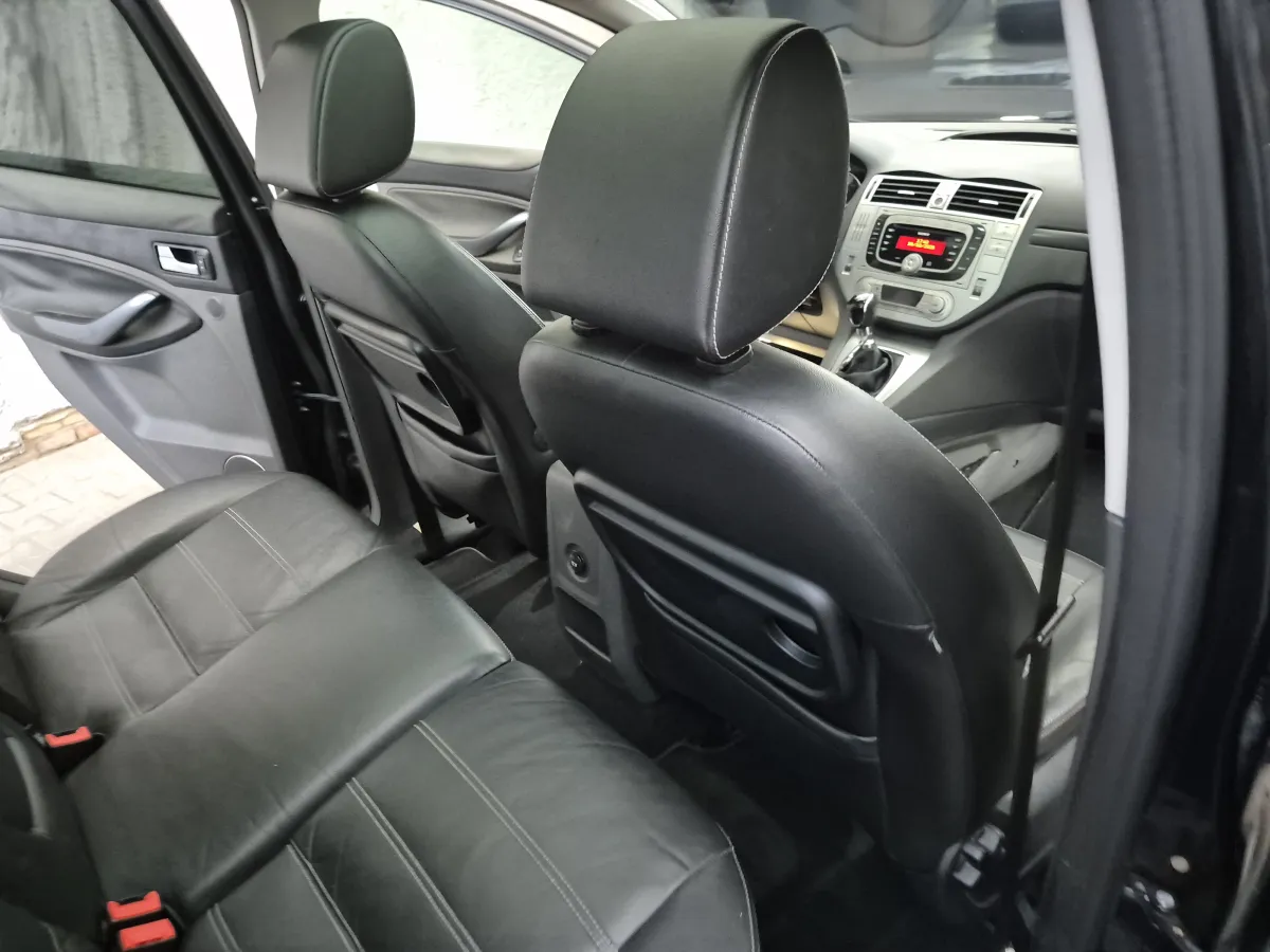 Ford Kuga 2.0 TDCI (2012) - slika 23