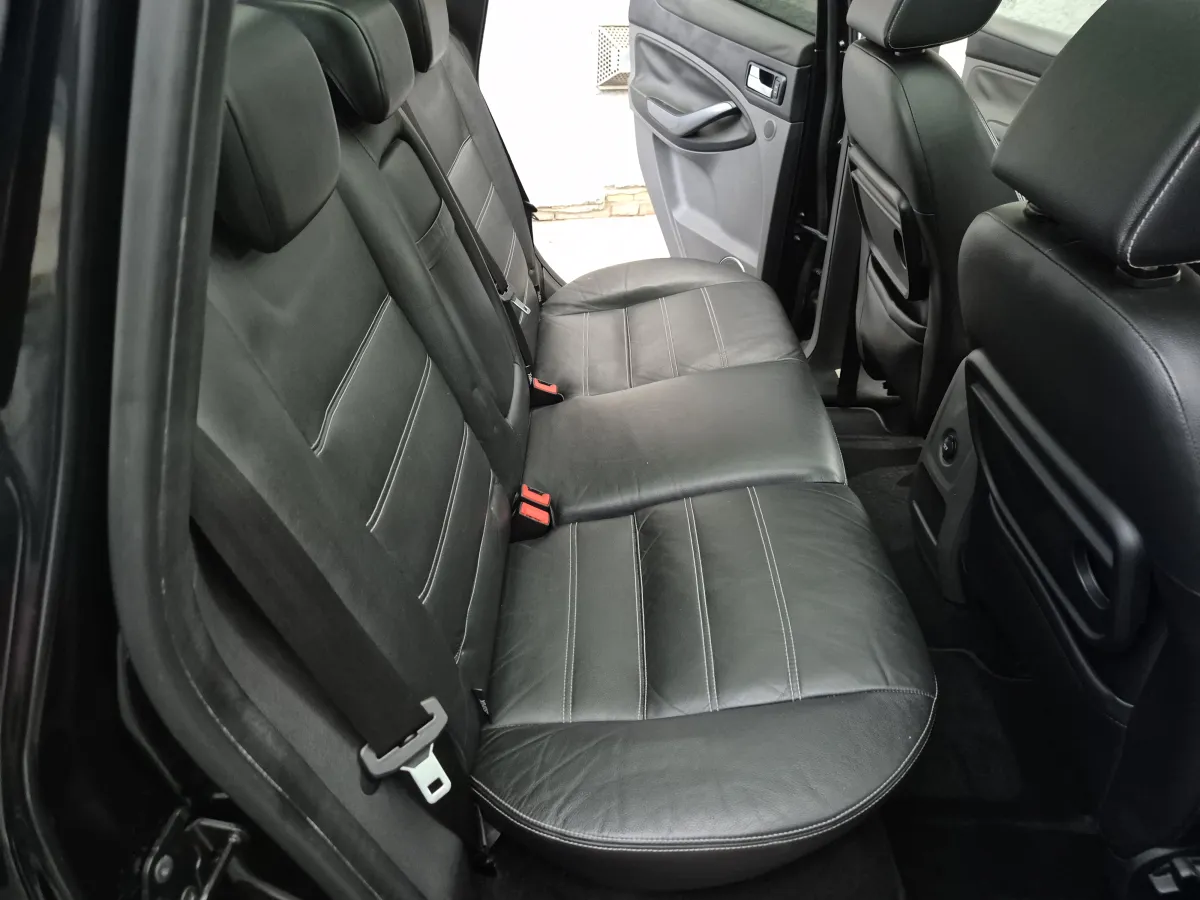 Ford Kuga 2.0 TDCI (2012) - slika 24