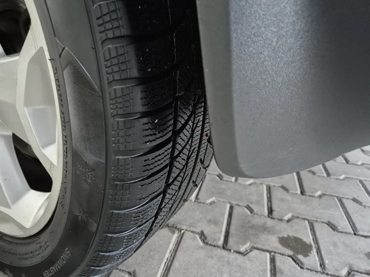 Ford Kuga 2.0 TDCI (2012) - slika 39