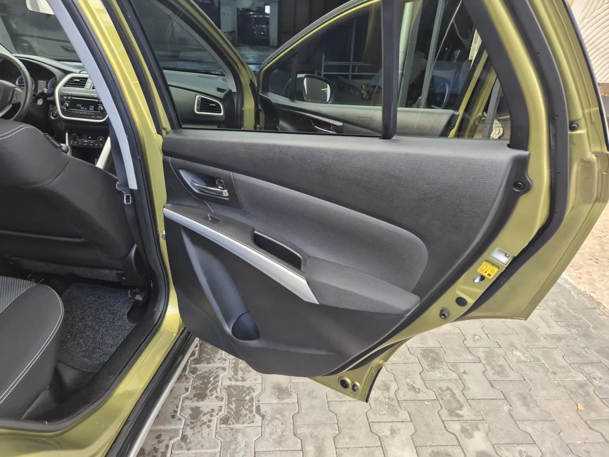 Suzuki SX4 S-Cross 1.6 (2013) - slika 23