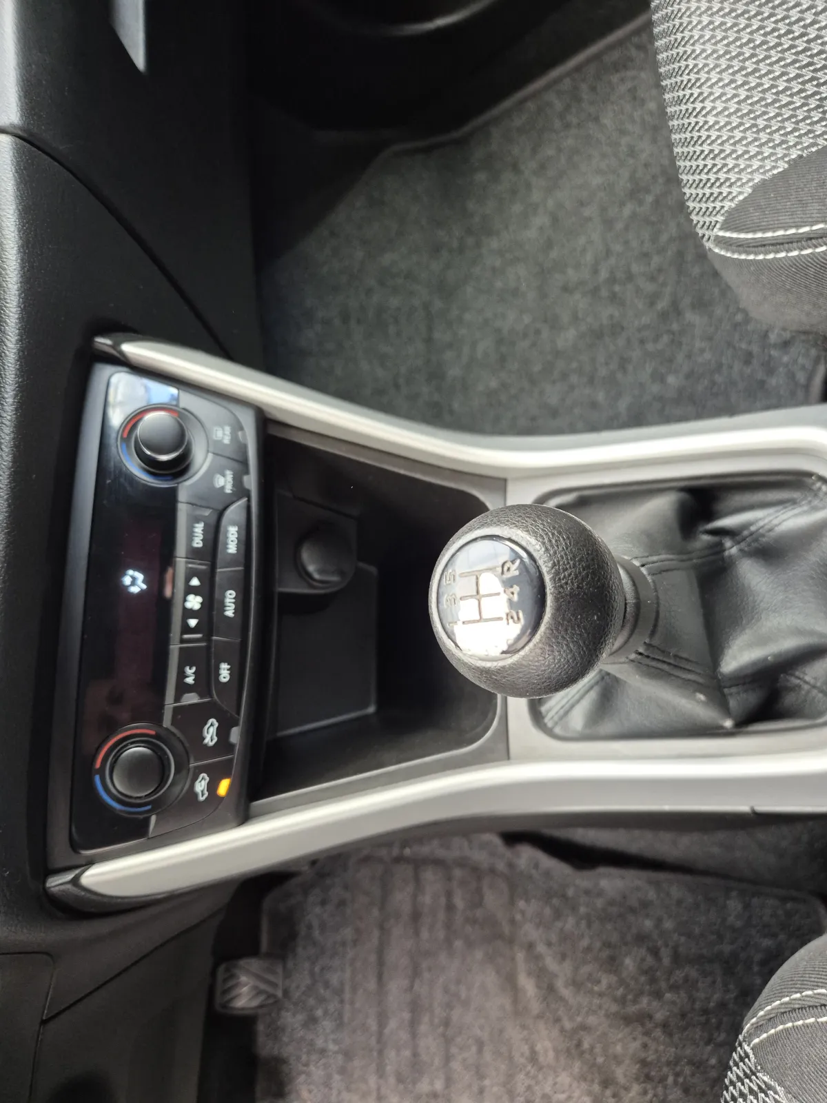 Suzuki SX4 S-Cross 1.6 (2013) - slika 31