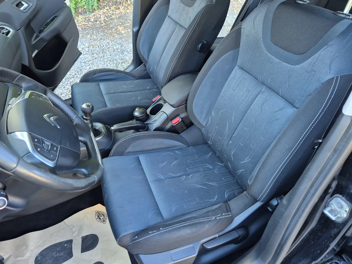 Citroen C4 1.6 eHDI (2011) - slika 14