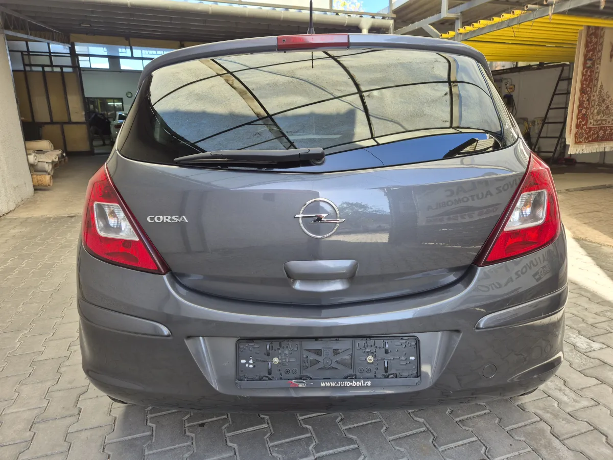 Opel Corsa D 1.2 (2010) - slika 6