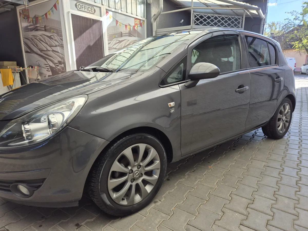Opel Corsa D 1.2 (2010) - slika 7