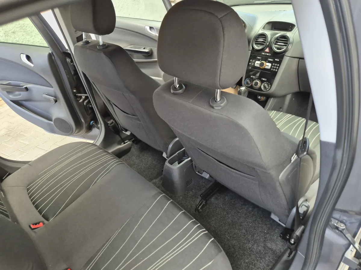 Opel Corsa D 1.2 (2010) - slika 21