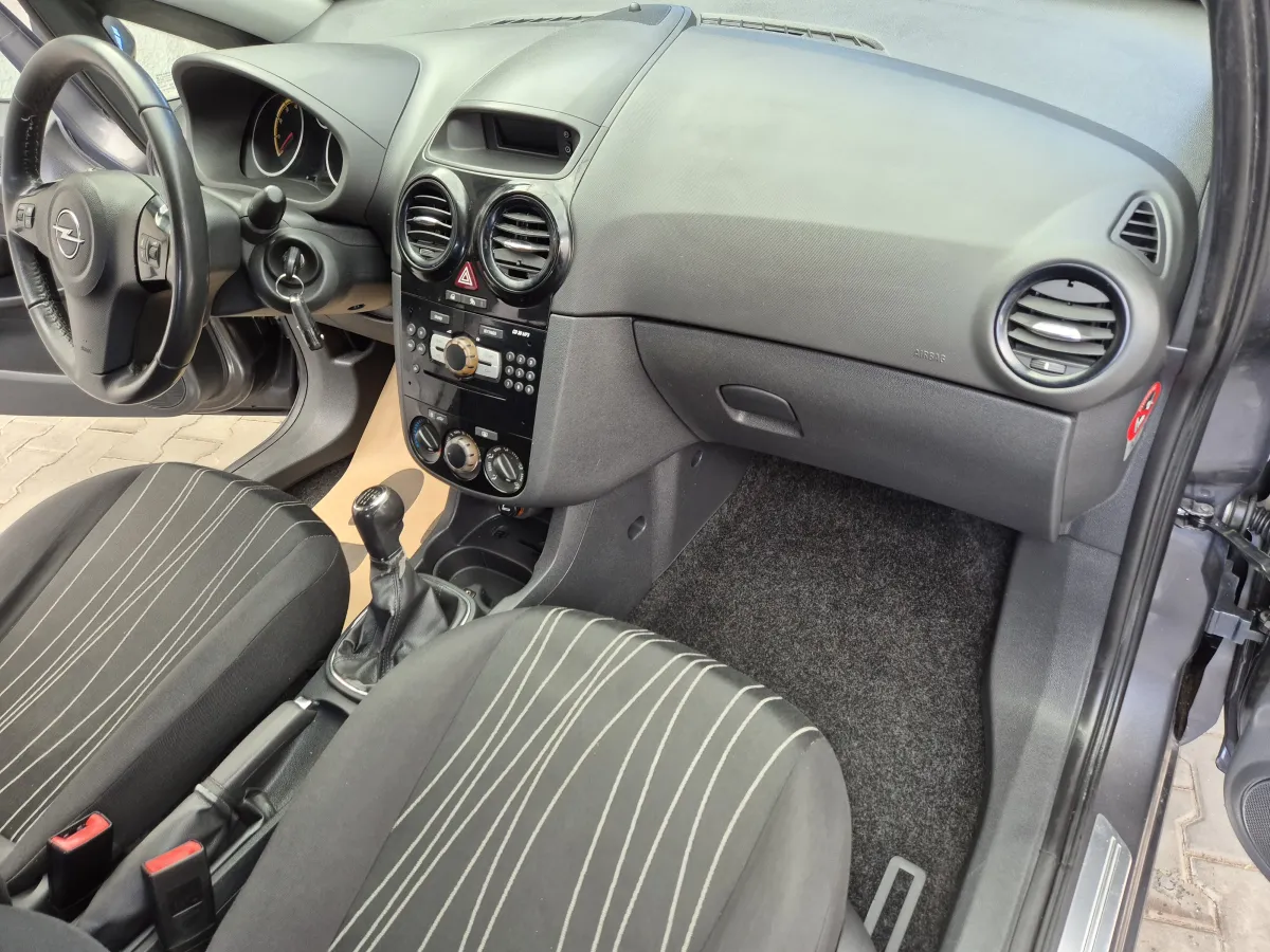 Opel Corsa D 1.2 (2010) - slika 24
