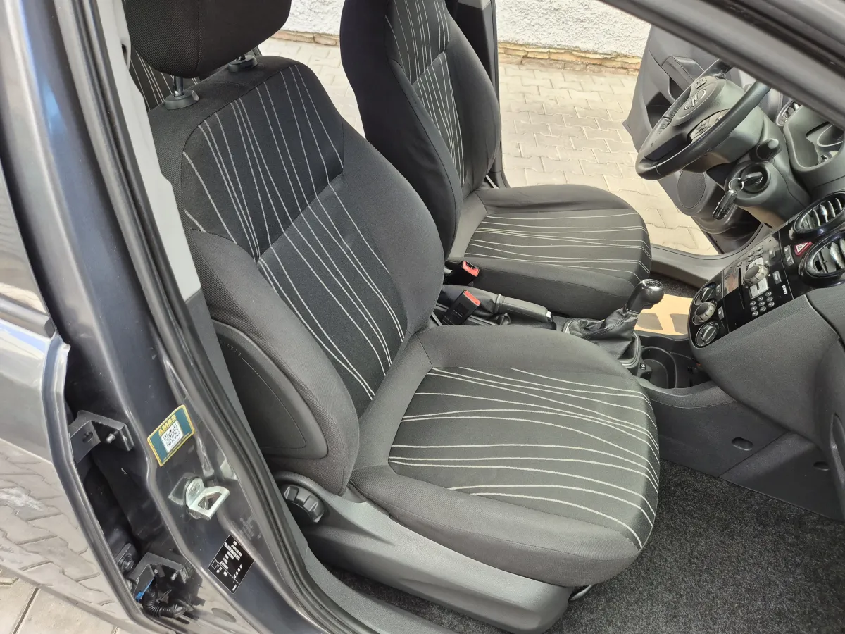 Opel Corsa D 1.2 (2010) - slika 25